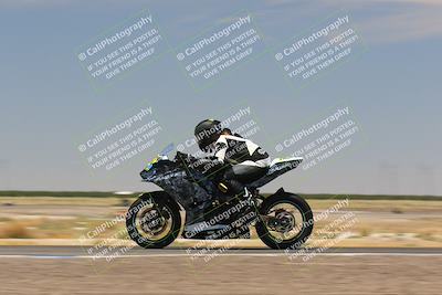 media/Jul-22-2022-TrackDaz (Fri) [[ca4971259a]]/Group B/130pm (Wheelie Bump)/